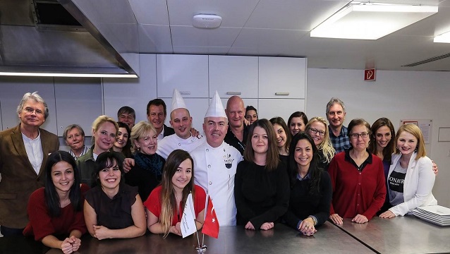 TAŞFED üyeleri Türk Mutfağı'nı İsviçre’de tanıttı