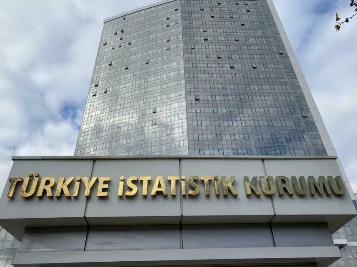 TÜİK: Türkiye’nin turizm geliri üçüncü çeyrekte 24,3 milyar dolara ulaştı