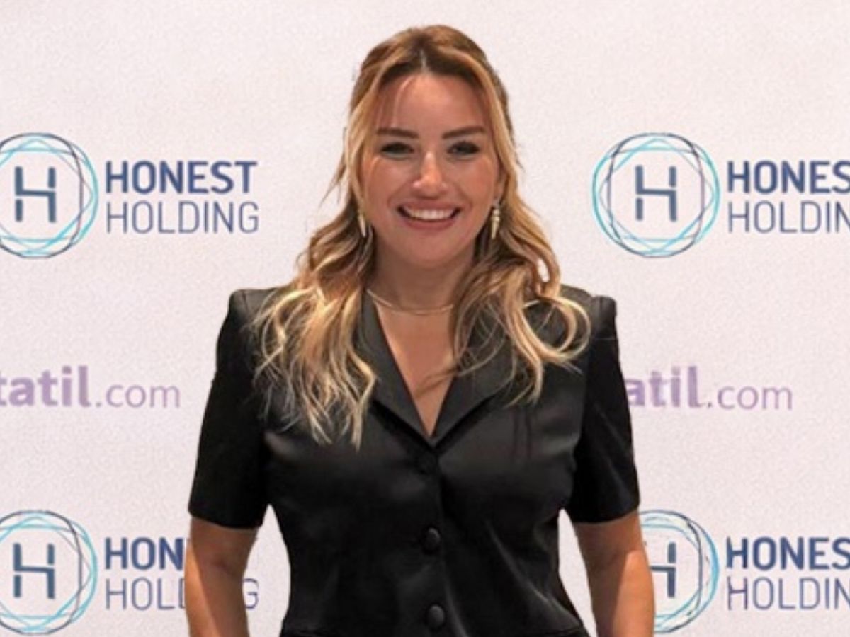 Wtatil'de Hotest'i Tuğçe Tanju Atıl temsil edecek