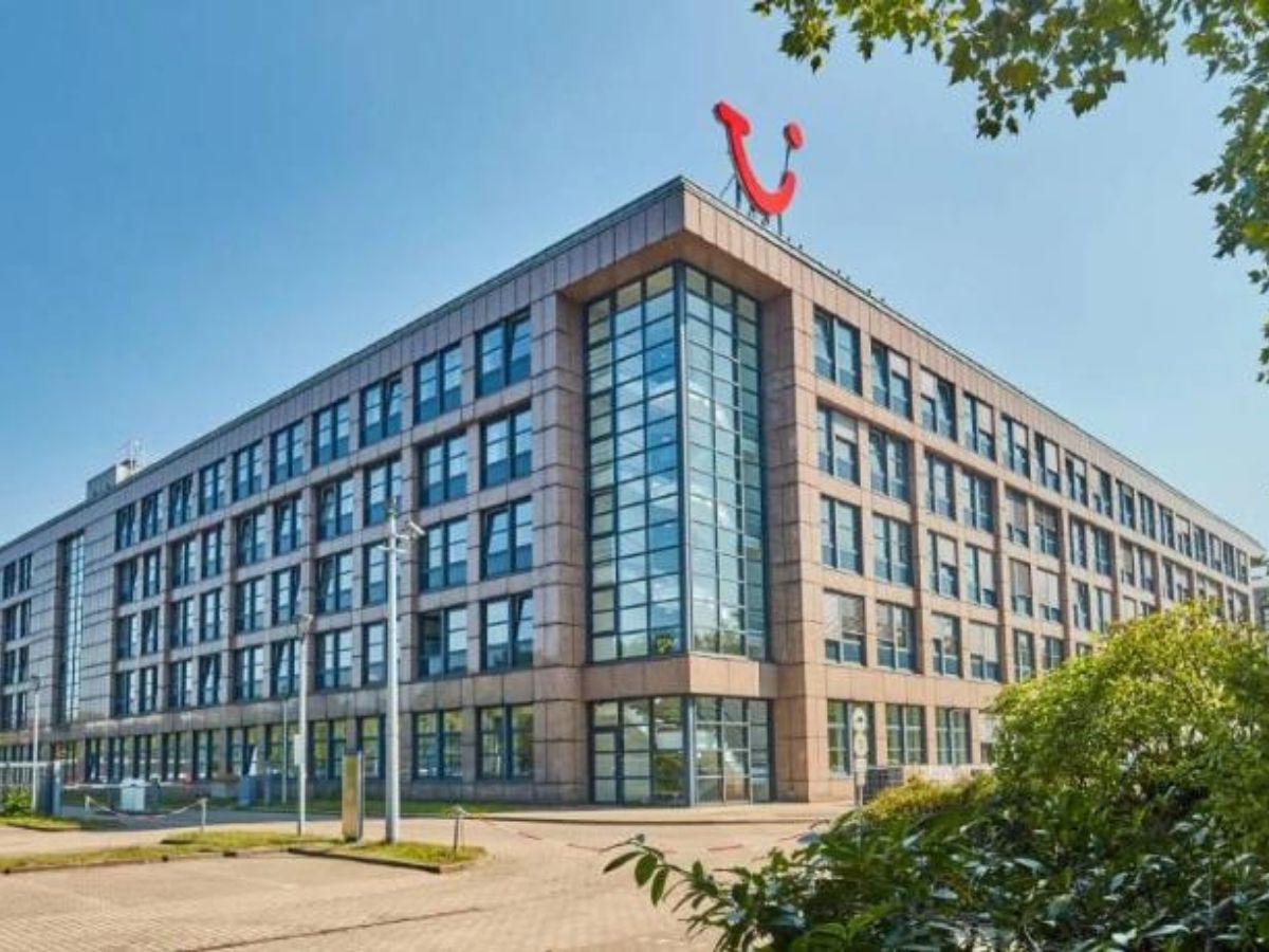 Turizm devi rekor kâr açıkladı, hisseleri sert düştü!