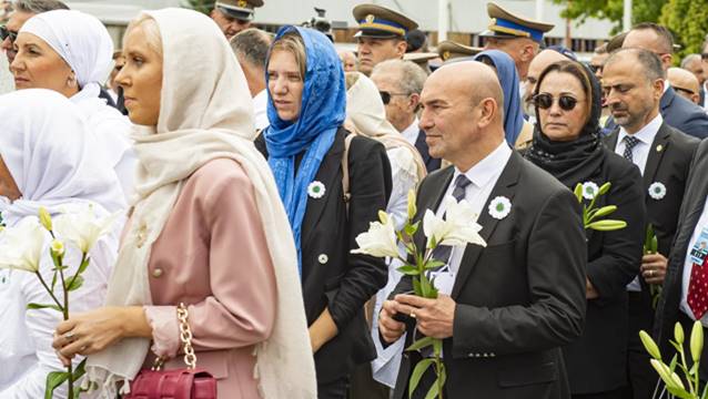 Tunç Soyer: Bosna Hersek’i İzmirli seyahat acentelerine tanıtacağız