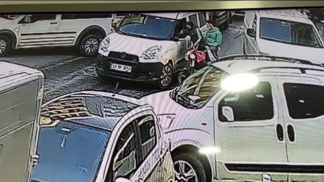 Turisti dövüp gasp ettiler