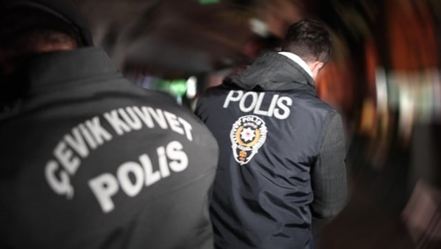 Turistlere 'hesap' tuzağında 68 kişi gözaltına alındı