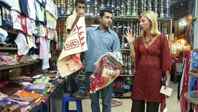 Turistlerin milyarlık alışverişi!