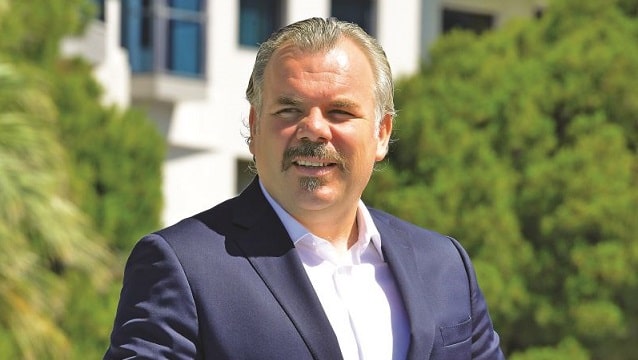 Turizmde ithal personel daha çok artacak