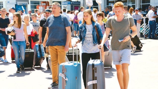 Türkiye'ye 8 ayda gelen turist sayısı açıklandı
