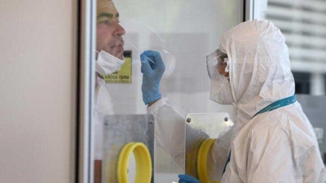 Türkiye'ye gelen Ruslara test yapılacak mı?... Büyükelçilik'ten açıklama geldi