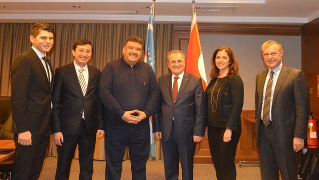 TÜROB Başkanı Bayındır Özbekistan Turizm Bakanı ile görüştü