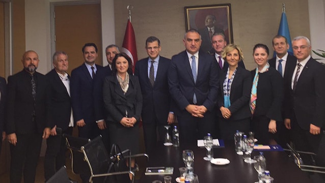 TÜROB’un yeni yönetiminden Bakan Ersoy’a ziyaret