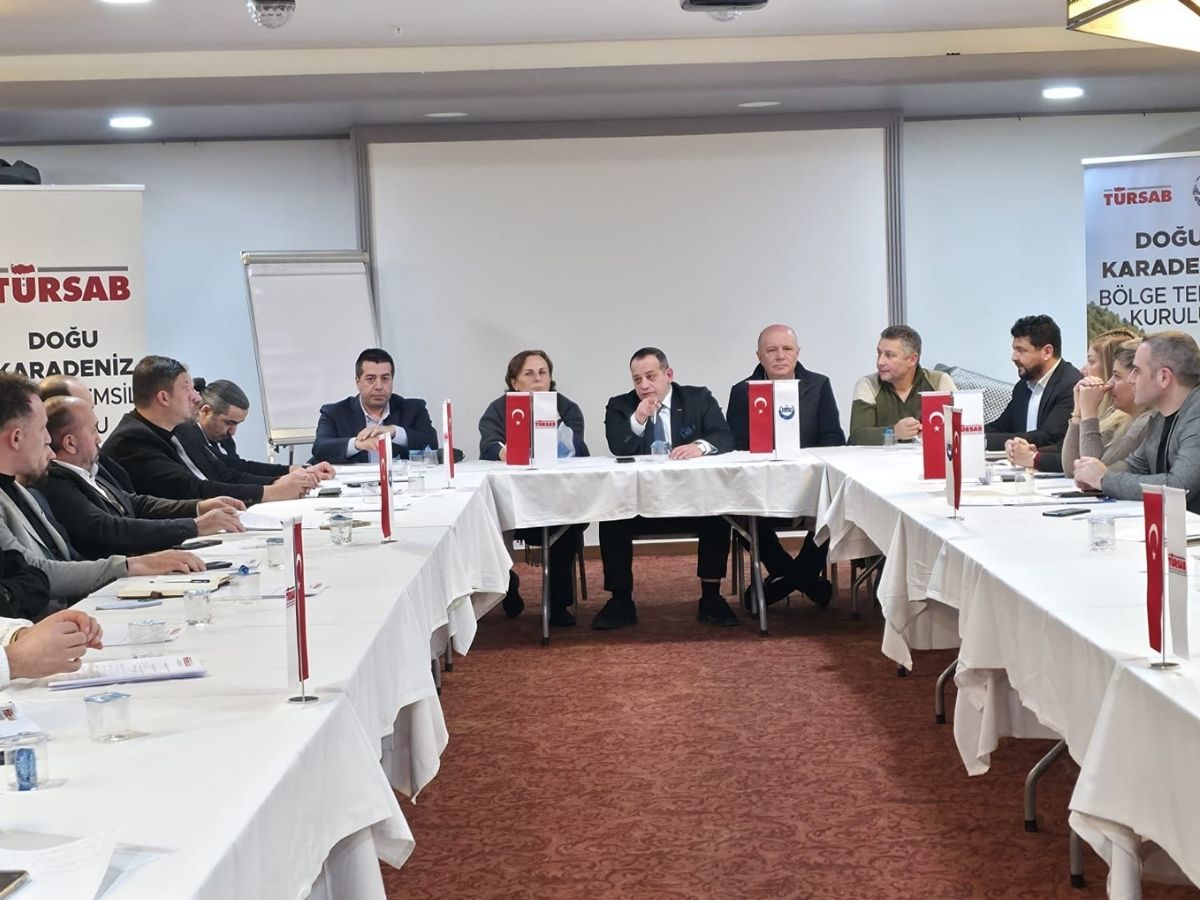 TÜRSAB Doğu Karadeniz toplantısında bölge turizmi için yeni stratejiler belirlendi
