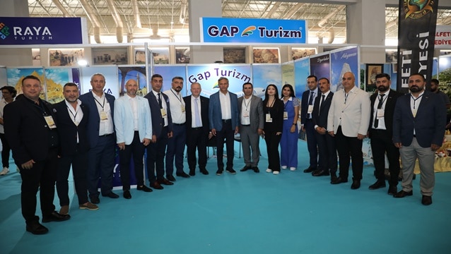 TÜRSAB heyeti deprem bölgesindeki seyahat acentalarıyla buluştu