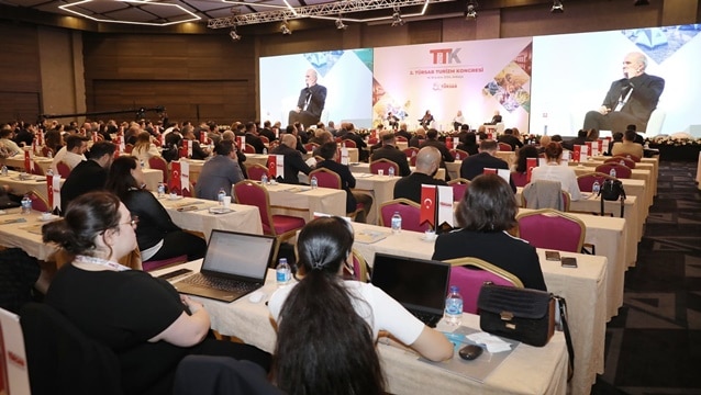 TÜRSAB Turizm Kongresi'nde 'Turizmde Dijital Dönüşüm Stratejileri' konuşuldu