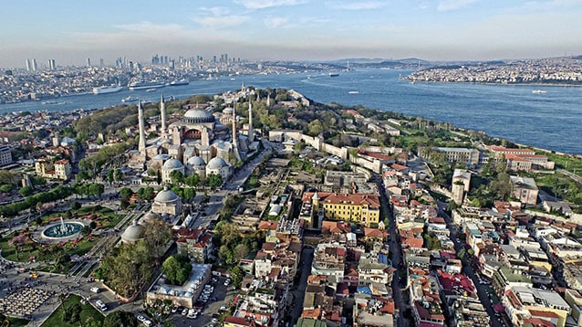 Üç ilde 3 otel icradan satılık!