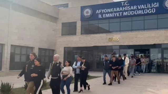 Ucuz otel vaadiyle 272 kişiyi dolandırdılar