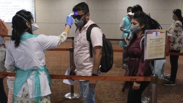 Uluslararası uçuşları yıl sonuna kadar iptal etti