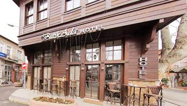 Ünlü sunucu otelini 500 bin TL'ye tadilata soktu