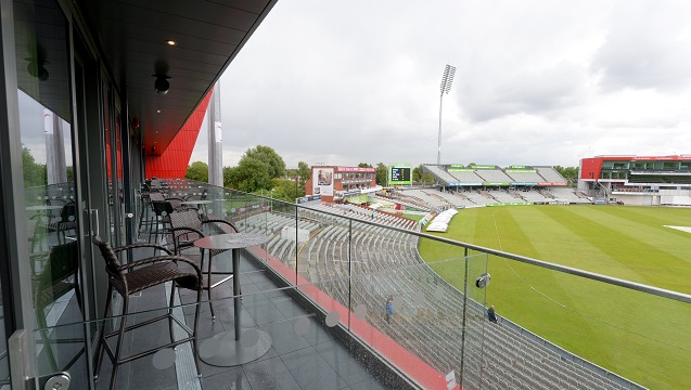 Ünlü otel zinciri yeniden yeşil sahalara indi