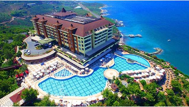 Utopya World Hotel'den satış açıklaması