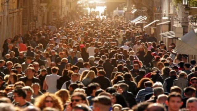 'Vatansız' turist akını!