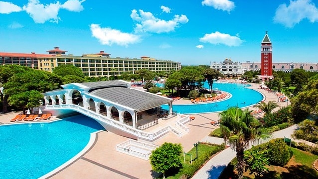 Antalya'nın ünlü oteli satıldı