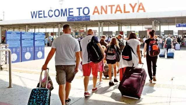 Yabancı acentalar yanıtladı: Antalya’da turizm etkilenecek mi?