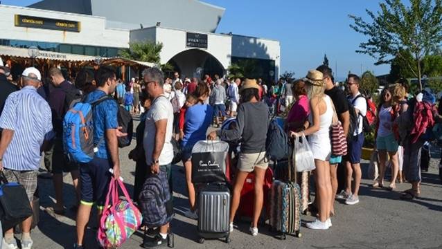 Yunan adalarında 1 haftalık tatilin bedeli!