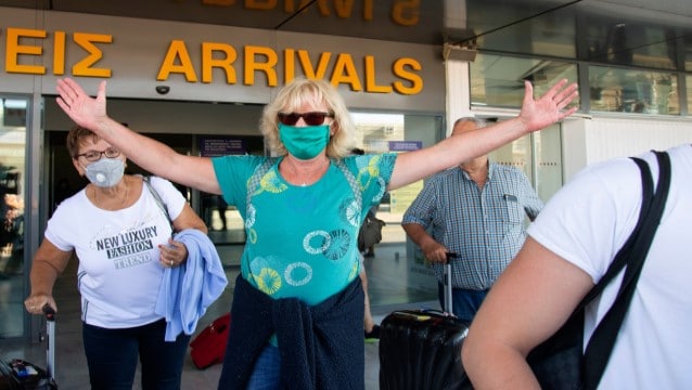 Yunanistan turizmi başlattığına pişman oldu