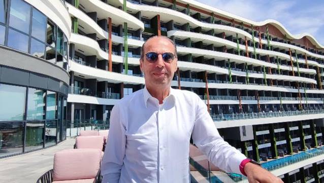 Zeki Ünal: O pazardan beklenmedik bir rezervasyon akışı başladı