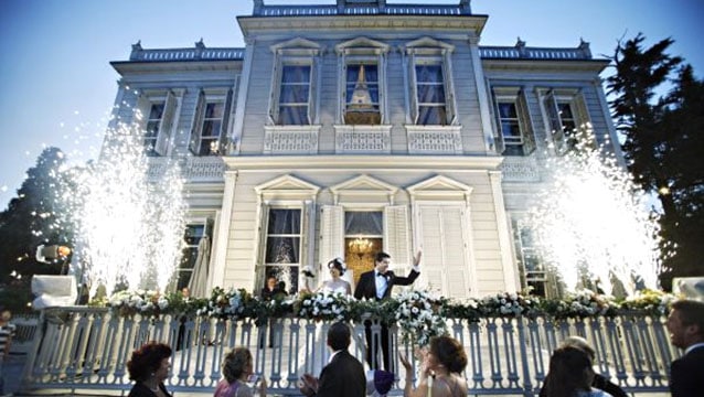 Zengin ailelerin güç yarışı Türkiye'ye yarıyor