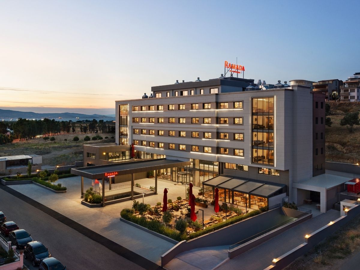  Ramada Aliağa MICE ödüllerinde Türkiye adayı oldu